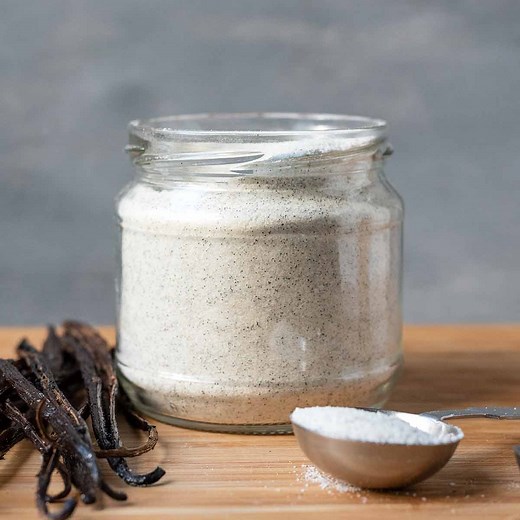 Vanilla Sugar Recipe (strong like store-bought) - The Hungry Bites