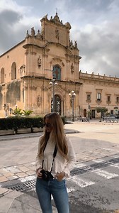 Retropia on Instagram: "Feels like a 90s movie. 💭🎬 Our repurposed disposable film camera lens is unmatched for its simplistic use and signature nostalgic vibe. On sale today. 🏷️ #thisisretropia"