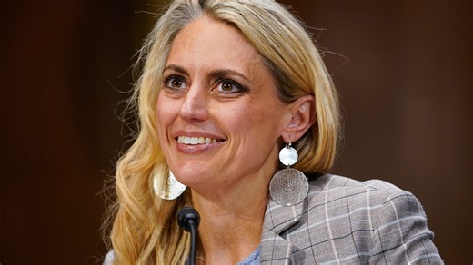 Trump court pick not licensed in Delaware advances toward appeals court seat