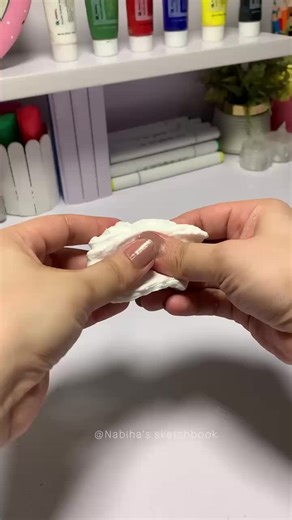 Create Stunning DIY Mobile Cover Art with Ease