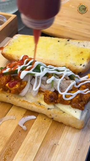 378K views · 3.4K reactions | Paneer Makhani Sub in 8 minutes - Lunch Box|Weekend Special Recipe for your family - 10 minute Tiffin Box Timer Challenge Shveta Sheth English Oven Breads - Mrs. Bector #lunch #protein #sandwich | Zayka Ka Tadka | Facebook