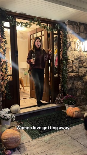 Tierney Robb on Instagram: "The heart wants what it wants ya know?"