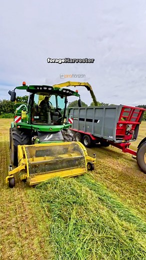 127K views · 647 reactions | Michael in the John Deere forage harvester collecting grass for silage for cows #farmingvideos #agri | Pro Horizon Farming Content | Facebook