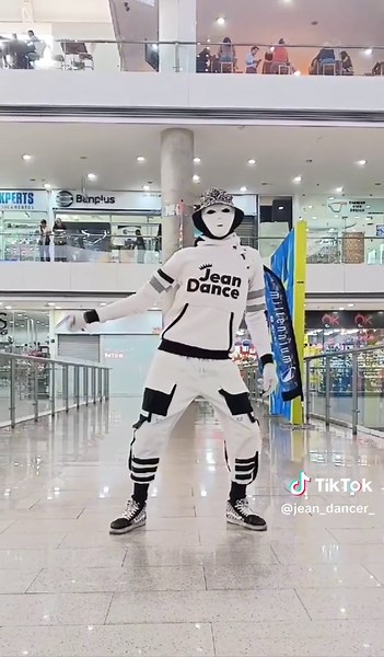 Baila con energía el Beeper Trend