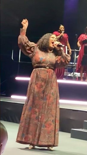 Mpumi Mtshweni | Thath indawo Yakho Jesu ft Spirit of Praise 9