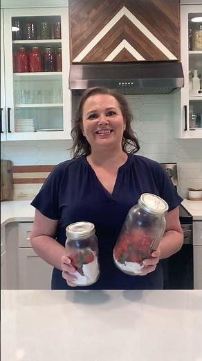 How to Wash Strawberries | The Best Way To Keep Strawberries Fresh