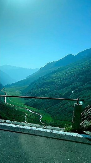 Switzerland Alps 🇨🇭👋🌄 #shorts #swisswilds #switzarland #natureshorts #naturelovers #swissviews