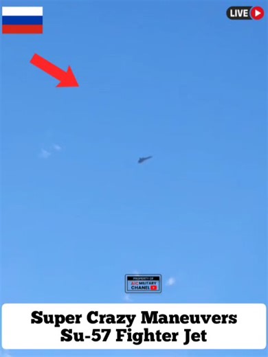 Super Crazy Maneuvers Su-57 Fighter Jet at Close #shortvideo