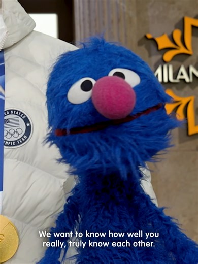 Our favorite fuzzy and blue correspondents checked in with Madison Chock and Evan Bates to ask some hard-hitting questions! 👀💙⛸️ #WinterOlympics