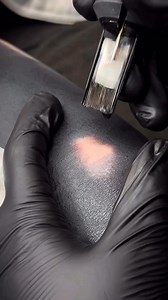 170K views · 360 reactions | Así se tatua un black out #fypシ゚ #tatuajesmexicanos #tatuajes | Ander Rodriguez | Facebook