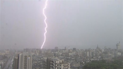 落雷での通報相次ぐ　停電でエレベーターに7人閉じ込められるも無事救助　大分 | TOSオンライン