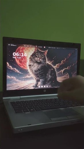 Beautiful CachyOS Desktop + WM Setup!