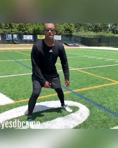 Press Man Stance Tip | How to Play Cornerback