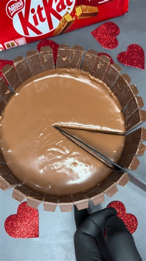 Delicious Kit Kat Cheesecake Recipe