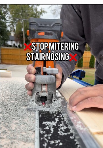 ❌Stop mitering stair nosing❌ #lvtflooring #flooringcontractor #stairnosing #howtodoit