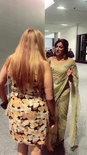 #fyp #nachowithsonia #foryourpage #bollywood #fun #filmy #saree lover