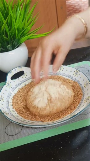 #easybreadrecipes #breadrecipe #breadmaking #homemadebread #cookingshorts