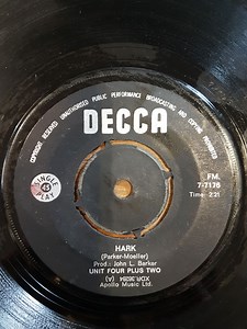 Unit Four Plus Two - Hark