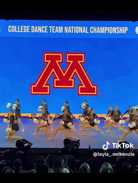 Minnesota Dance Team Pom Routine Performance at UDA Nationals
