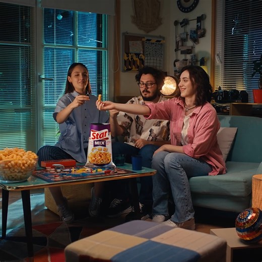 278K views · 20 reactions | Star: punga de pufuleți care ține la nesfârșit și vine cu super arome. 拾 | Star Romania | Facebook