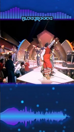 When the Ohio Players invite you ride along on the Love Rollercoaster. Live concert performance 1975