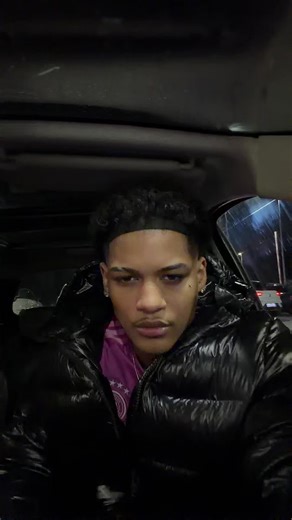 Stylish Looks for Handsome Men