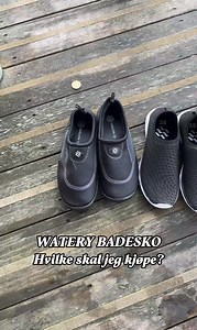 Hvilke badesko skal Emma kjøpe? 🥰 Watery har salg - du kan spare opptil 56% på populære badesko! Du finner hele utvalget (og de viste skoene), på linken her: https://watery.no/collections/badesko 🚚 Rask levering 🔄 365 dagers returrett 🌟 Support til kl. 22.00 hver dag | Watery.no