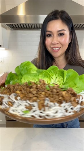 Save my copycat recipe for PF Chang’s Famous Lettuce Wraps. The original version uses ground chicken, but I used ground turkey. The ingredients you need are 16oz of ground Turkey, 1 cup of diced shiitake mushrooms, 1/2 cup of chopped canned water chestnuts, 1 tbsp minced garlic, 1 tbsp ginger paste, 1 tbsp rice wine vinegar, 1 tbsp soy sauce, 1 1/2 tbsp hoisin sauce, 2 tbsp avocado oil and a pinch of salt and pepper. Heat oil in pan to medium heat, add ground turkey and season with salt and pepp