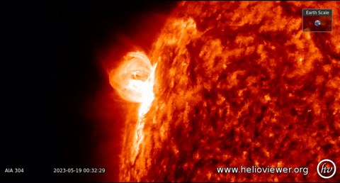 Sunspot Blasts Flurry Of Strong M-Class Flares In This Amazing Time-Lapse