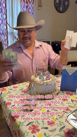 Bendito Dios: otro año más de vida - agradecimiento a hijos y amigos