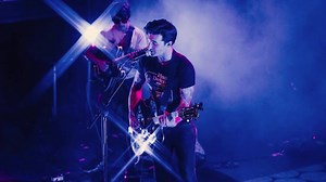 Stand out with our new line of FX Filters for photo & video! Thread onto the front of your lens for the most unique and stunning in-camera effects for photo & video! We have a filter for any look or project! Perfect for Music Videos, Commercials, Weddings, any kind of Photography and much more! 🔥 77mm Rotating Filters 🔥 Create Refraction FX 🔥 Different effects at different focal lengths 🔥 Includes 77mm Filter Pouch 🔥 20cm x 20cm Microfiber Cleaning Cloth /w logo 🔥 Lens Ring Adapters Also A