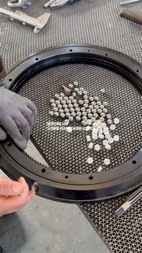 A thin-section slewing bearing engineered for mobile weapon station applications. Manufactured from 42CrMo high-strength alloy steel, featuring module 2 gearing and Grade 6 precision, it delivers higher rotational accuracy while significantly reducing installation space. Designed to withstand high axial and radial loads, as well as instantaneous impact forces, the bearing is enhanced with a dedicated anti-corrosion surface treatment for demanding operating environments. A precise balance of stre