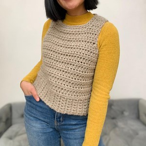 Crochet Sweater Vest Pattern PDF (includes Video Tutorial) Beginner Friendly, Super Bulky Yarn Crochet Sweater Vest - Etsy