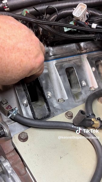 Are the intake runners the same? LS tech