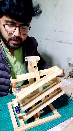 Home made wooden marble rolling machine #marblemachine #rolling #scienceandtechnology #mechanicalexperiment #diy #mechanical #nasirkhan