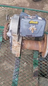 I got this Warn 8274 winch for parts, but before I tear it apart, I should check to see if it might actually work. | Big Trucks Low Bucks