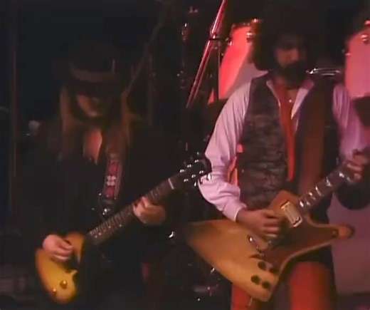 Hold on | Classic Rock Chronicles