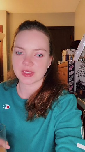 I finally learned intarsia lmao 🦷 it’s about time 😅 #handmade #knittersoftiktok #intarsia #tutorial #howitsmade #knittingmachine