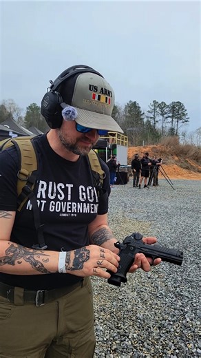 shooting SIG P211 GTO #sig #pistolfiring #competitionshooting #viral #airsoft