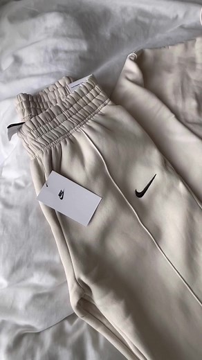 Nike Tracksuit: Stylish Options for Every Occasion