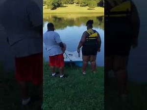 Two women sink boat (Paddle boating gone wrong) Dwl🤣😂