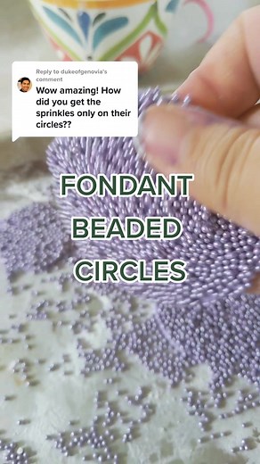 Creating Fondant Beaded Circles on a Cake