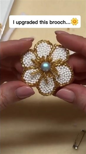 I Upgraded This Old Brooch 🌼 | From Basic to Beautiful!💎#youtubeshorts #jewelry #brooch #diy