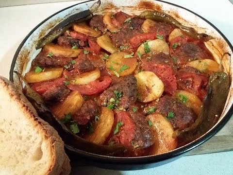 MEMORIES OF MACEDONIA ~ PEČENI KOFTINJA i KOMPIRI MANDZA (Meat Kofte and Potato Casserole)