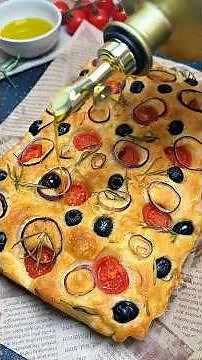 Fluffy and aromatic FOCACCIA 🤍 The secret to a perfect focaccia | Simple recipe + premium oil