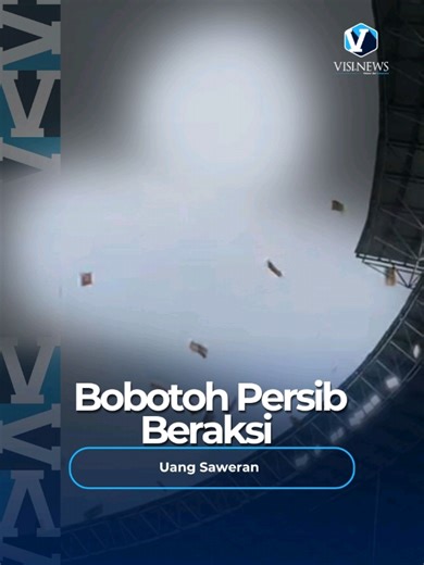 Aksi luar biasa dari Bobotoh! Setelah pertandingan, mereka tak hanya memberikan dukungan, tapi juga menyawerkan uang sebagai tanda cinta untuk Persib. 💰💙 #persib #hiburan