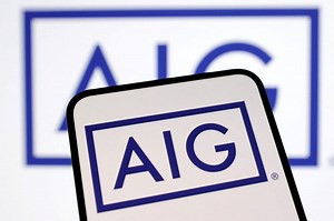 AIG names Aon's Andersen CEO as Zaffino shifts to executive chair role