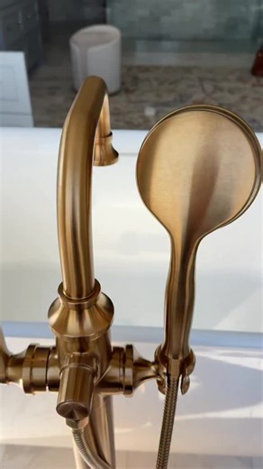 Bonnie Hoellein on Instagram: "Cleaning isn’t near as hard when you use the right products. Comment the word “cleaner” and I’ll DM you the link for this stuff! #cleanwithme #hardwater #waterspotremoval #waterspots"