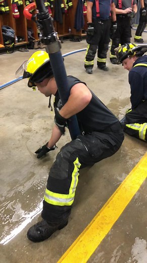 Consistent practice is the key to mastering hose movement in high-rise and industrial firefighting, like our sessions this past week in Mid-Western Ontario.💦 The way we train is how we perform on the fireground. Proper body mechanics and strong teamwork, are essential for efficient hose advancement, helping firefighters conserve energy and work in sync under pressure. Every rep counts when it comes to safely navigating through challenging environments.🔥👩🏻‍🚒 #FirefighterTraining #HighRiseFir
