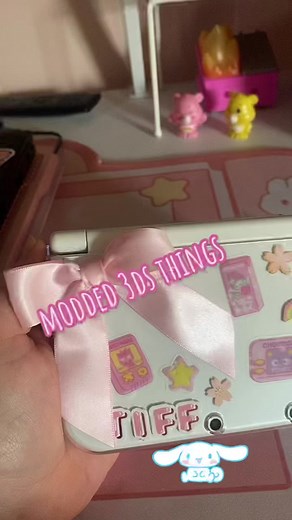 Customizing My 3DS with Cute Themes and Pokémon Games